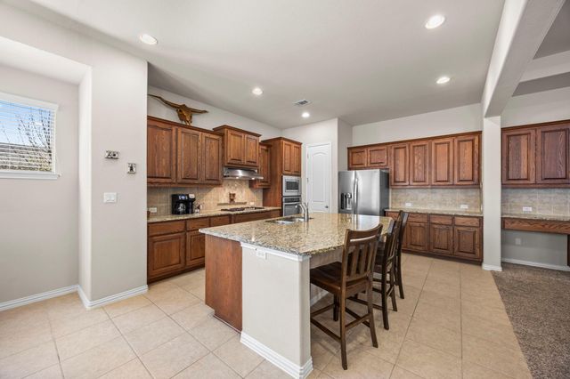 1205 Winding Way DR, Georgetown, TX 78628