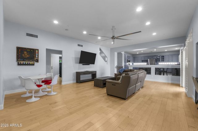 9733 W KEYSER Drive, Peoria, AZ 85383