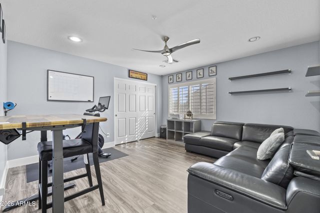 9733 W KEYSER Drive, Peoria, AZ 85383