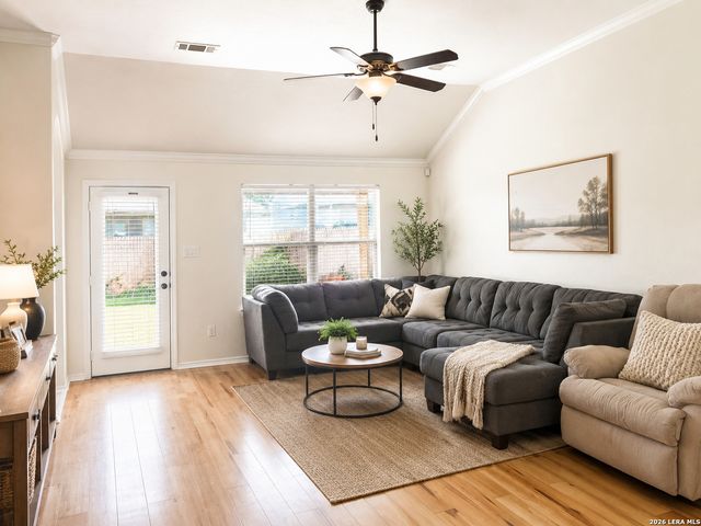 121 Rawhide Way, Cibolo, TX 78108