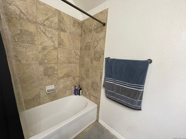 121 Rawhide Way, Cibolo, TX 78108