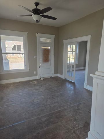 812 N Grant Avenue, Springfield, MO 65802