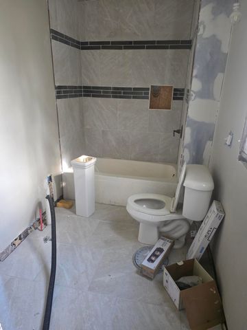 812 N Grant Avenue, Springfield, MO 65802