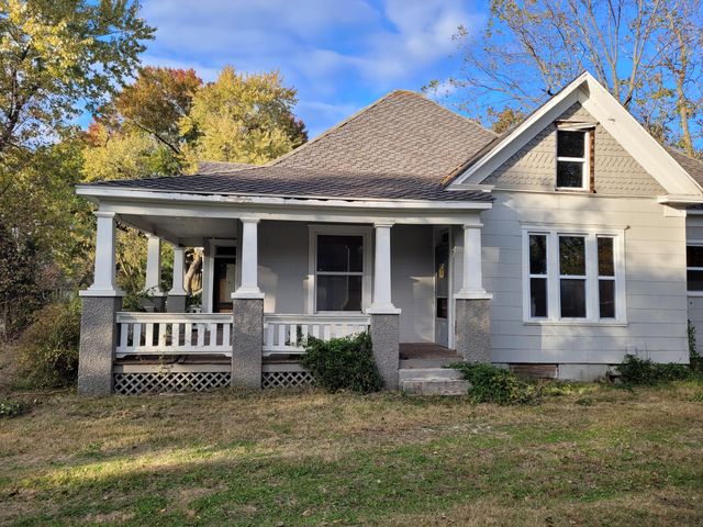 812 N Grant Avenue, Springfield, MO 65802