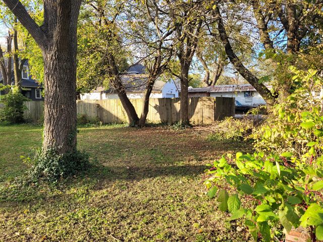 812 N Grant Avenue, Springfield, MO 65802