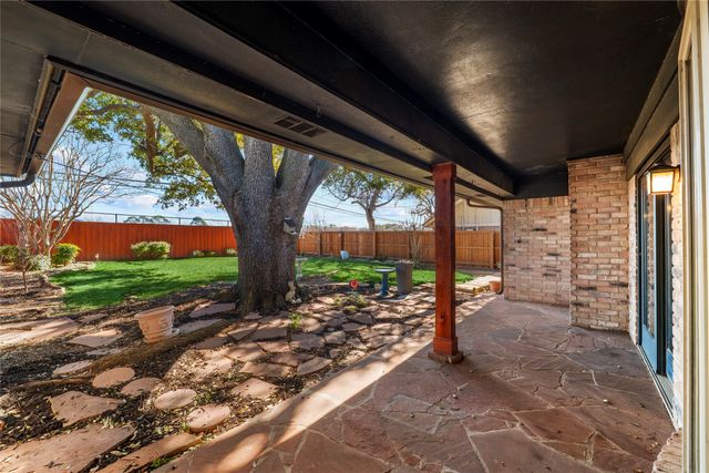 1807 Rhinevalley Drive, Arlington, TX 76012