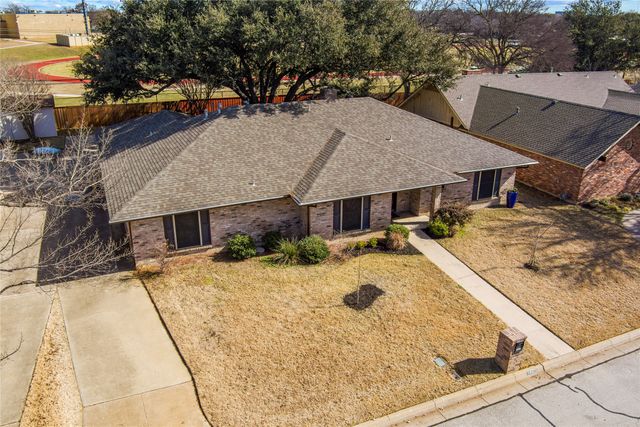 1807 Rhinevalley Drive, Arlington, TX 76012