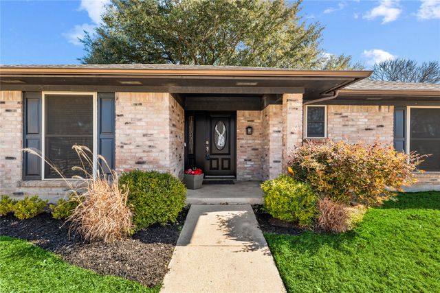 1807 Rhinevalley Drive, Arlington, TX 76012