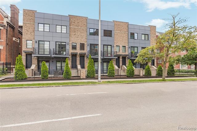 262 Mack Avenue 1, Detroit, MI 48201