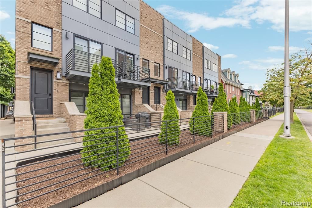 262 Mack Avenue 1, Detroit, MI 48201