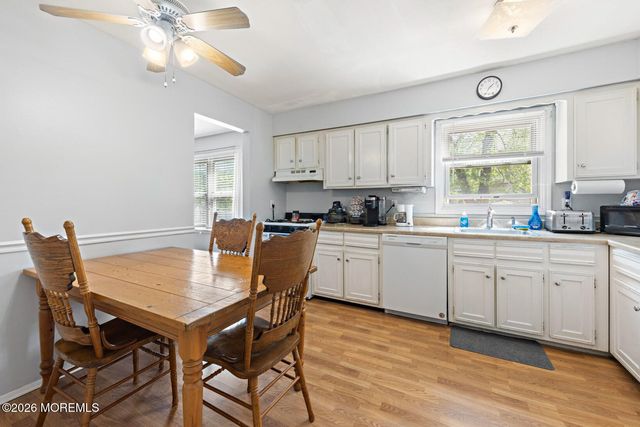 419-421 Main Street, Middletown, NJ 07748