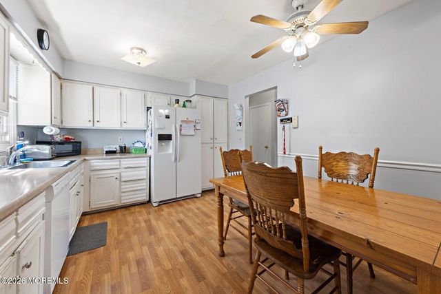 419-421 Main Street, Middletown, NJ 07748