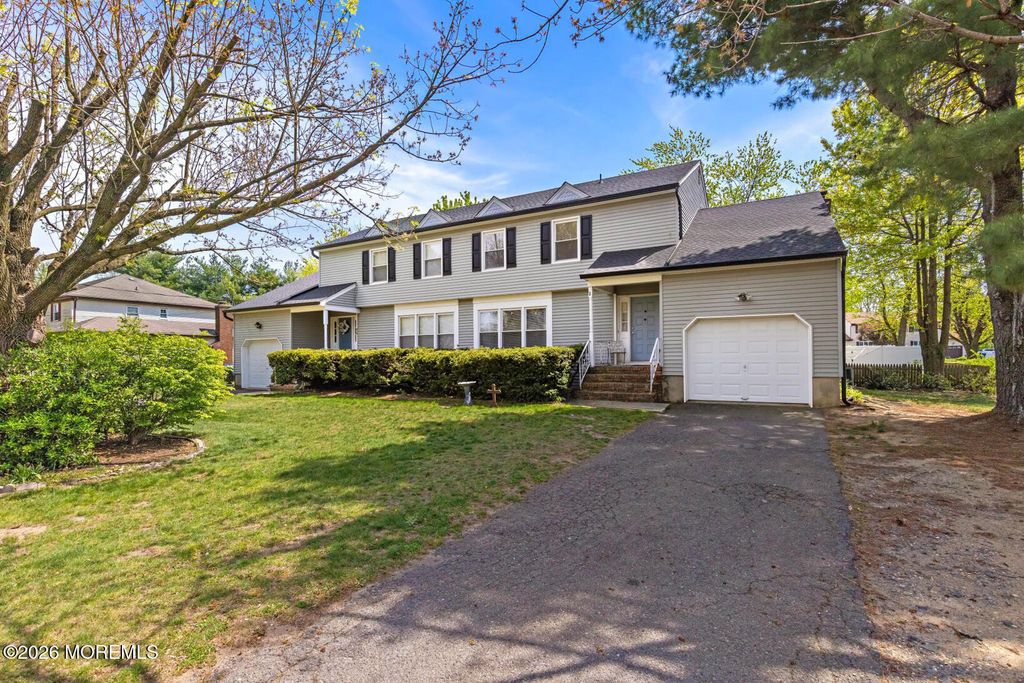 419-421 Main Street, Middletown, NJ 07748