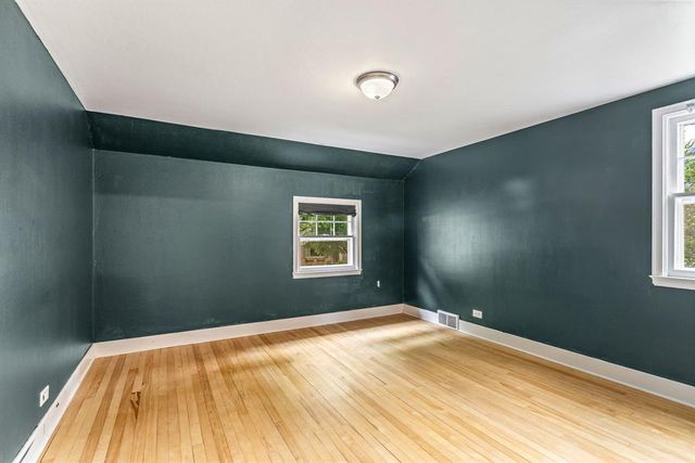1628 Fairway Street, Eau Claire, WI 54701