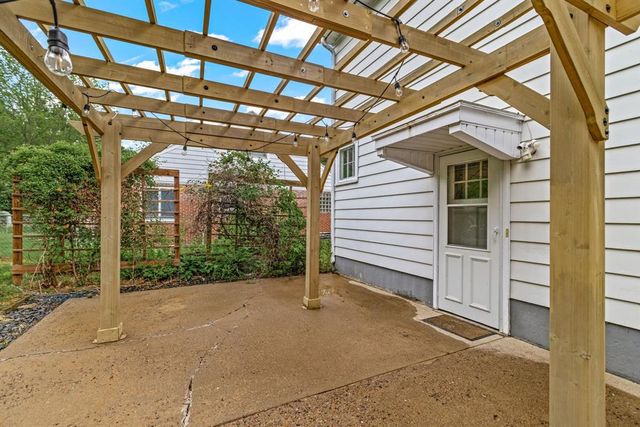 1628 Fairway Street, Eau Claire, WI 54701