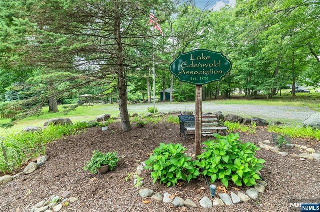 81 Summit Avenue, Butler Borough, NJ 07405