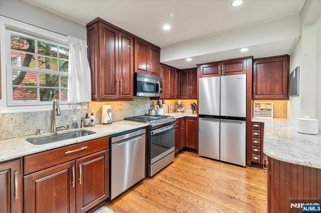 81 Summit Avenue, Butler Borough, NJ 07405