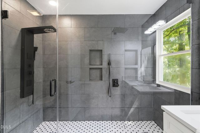 100 Riverbirch Point, Carrboro, NC 27510