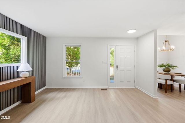 100 Riverbirch Point, Carrboro, NC 27510