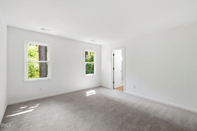 100 Riverbirch Point, Carrboro, NC 27510