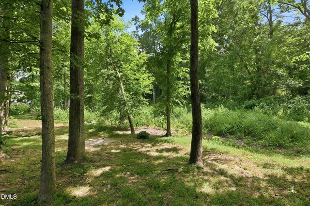 100 Riverbirch Point, Carrboro, NC 27510