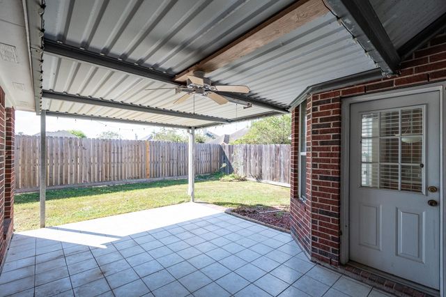 5914 Birdie Way, Pasadena, TX 77505