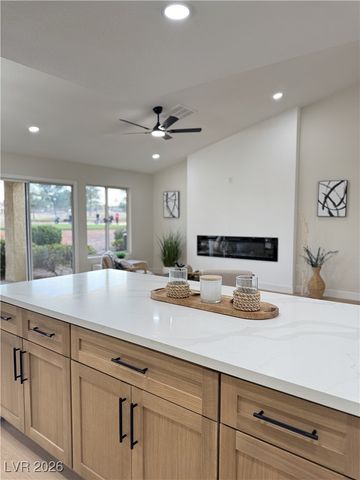 8925 Litchfield Avenue, Las Vegas, NV 89134