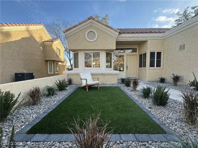 8925 Litchfield Avenue, Las Vegas, NV 89134