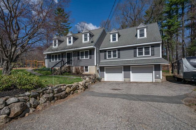 43 Academy Avenue, Atkinson, NH 03811