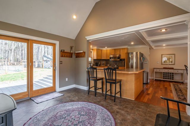 43 Academy Avenue, Atkinson, NH 03811