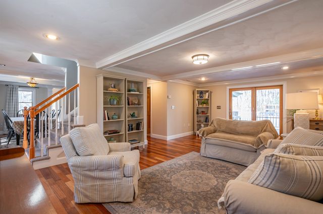 43 Academy Avenue, Atkinson, NH 03811