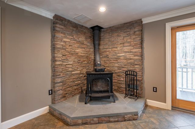 43 Academy Avenue, Atkinson, NH 03811