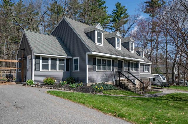 43 Academy Avenue, Atkinson, NH 03811