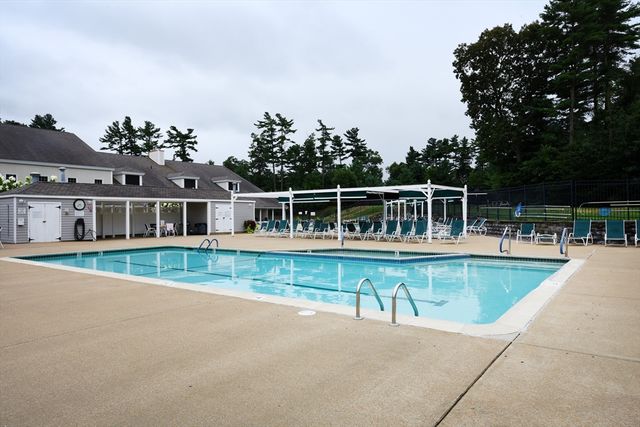 4402 Pheasant Ln, Middleboro, MA 02346