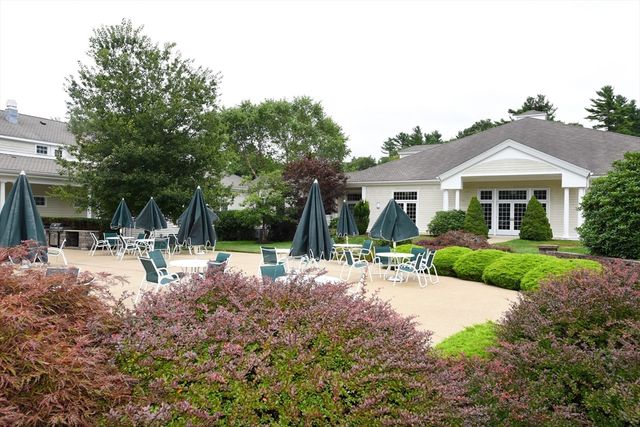 4402 Pheasant Ln, Middleboro, MA 02346
