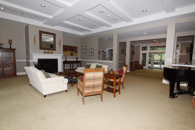 4402 Pheasant Ln, Middleboro, MA 02346