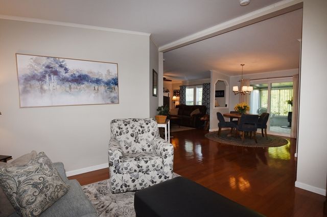 4402 Pheasant Ln, Middleboro, MA 02346