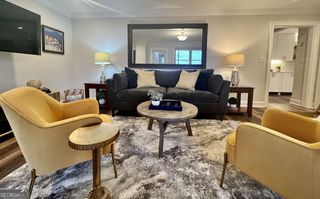 300 W Peachtree Street 21G, Atlanta, GA 30308