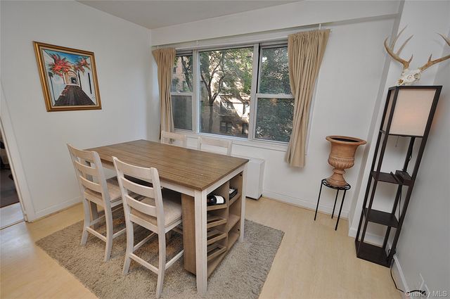 230 Garth Road 3B1, Scarsdale, NY 10583