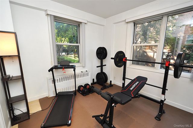 230 Garth Road 3B1, Scarsdale, NY 10583