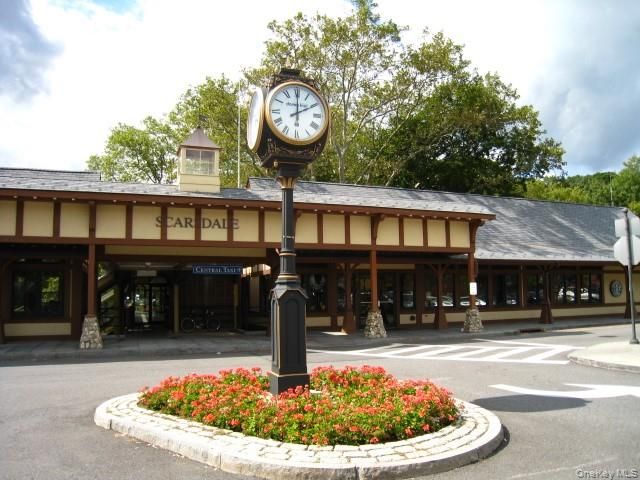 230 Garth Road 3B1, Scarsdale, NY 10583