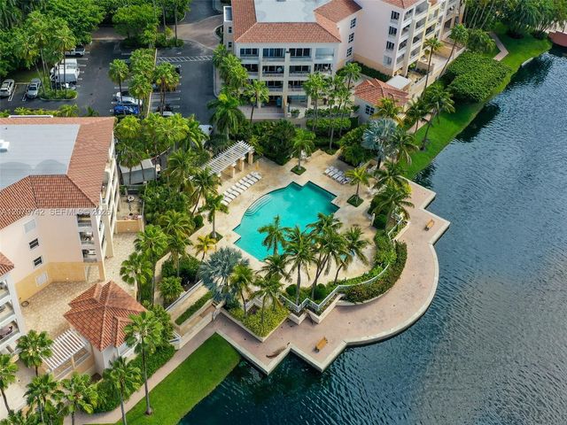 705 Crandon Boulevard 506, Key Biscayne, FL 33149