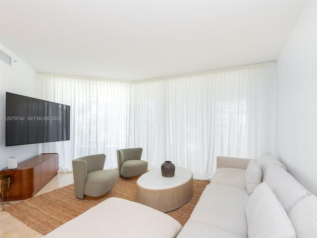 705 Crandon Boulevard 506, Key Biscayne, FL 33149