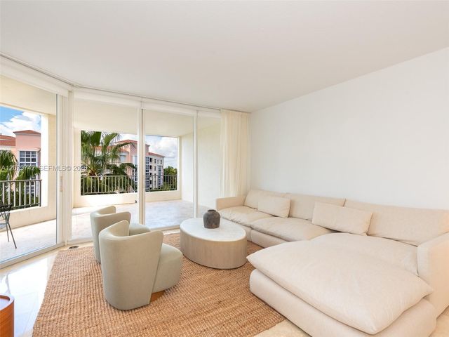 705 Crandon Boulevard 506, Key Biscayne, FL 33149