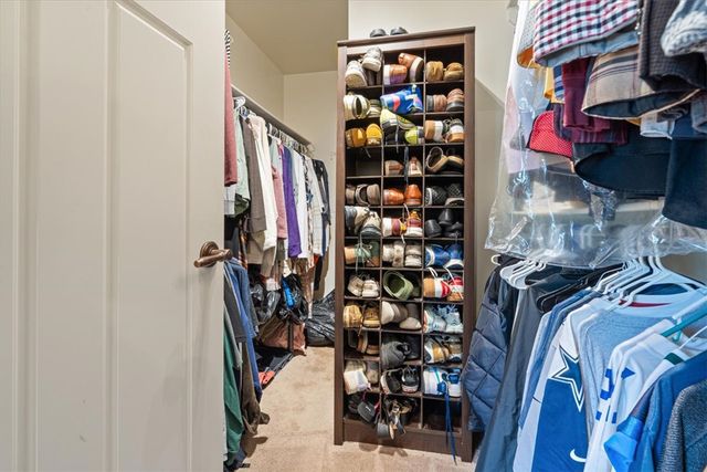 521 S College Street, Siloam Springs, AR 72761