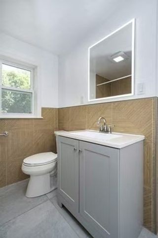 1297 Pleasant St, Weymouth, MA 02189