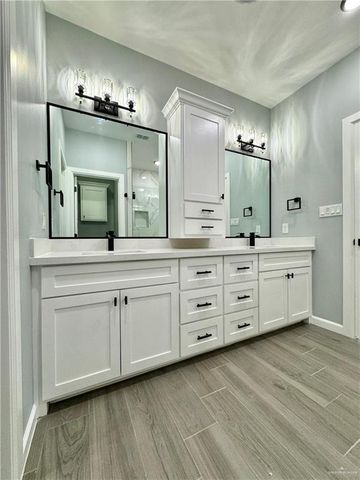 801 Milania Drive, La Feria, TX 78559