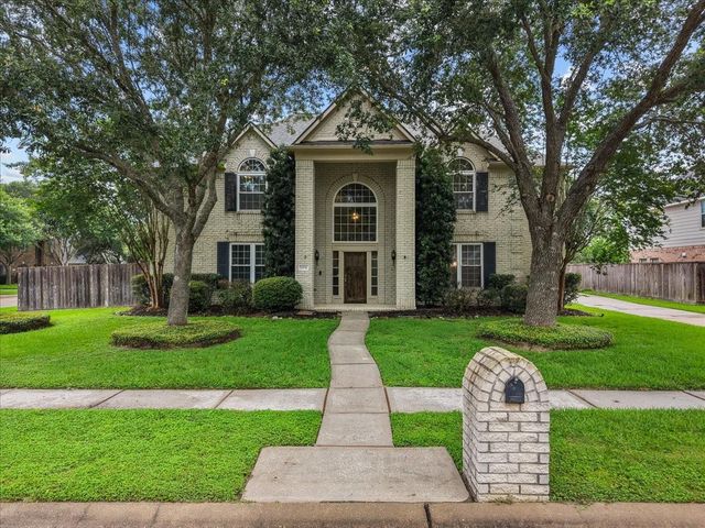 2876 Match Point Lane, Friendswood, TX 77546