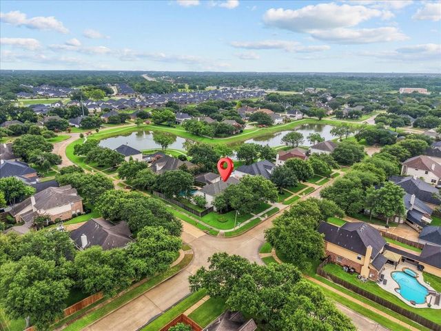 2876 Match Point Lane, Friendswood, TX 77546