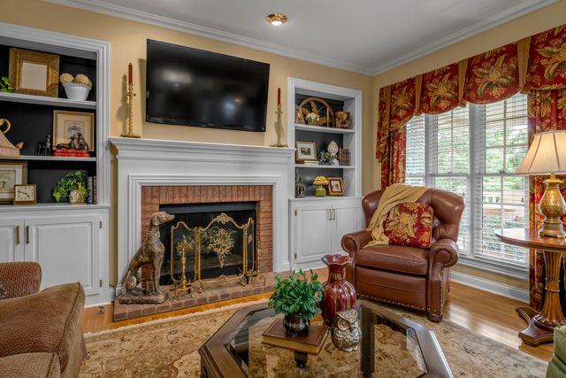 2233 Broadhead Place, Lexington, KY 40515